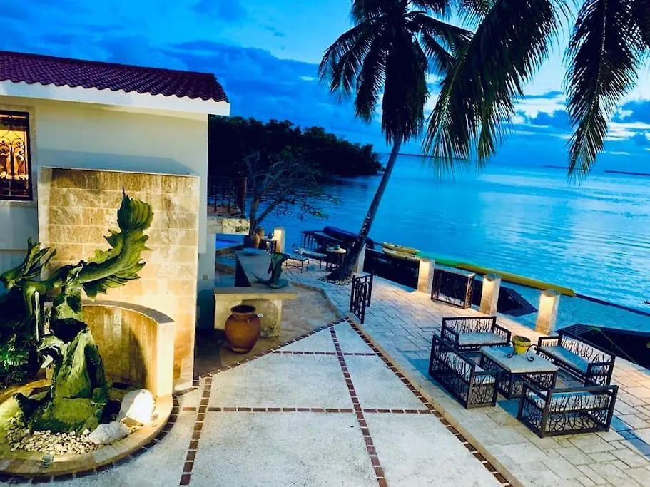 Villas Marazul Penuelas 0*,